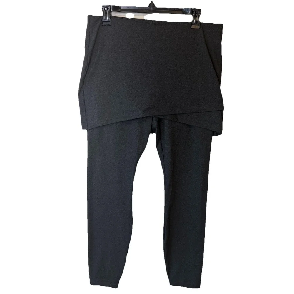 CAbi Skirted Leggings Medium Gray Ponte Knit Stretch Pull On Style 3577 Casual